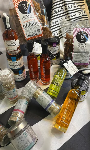 Assortiment de produits alimentaires bretons : huiles, sels, chips, bocaux à Toulouse en Haute-Garonne 31